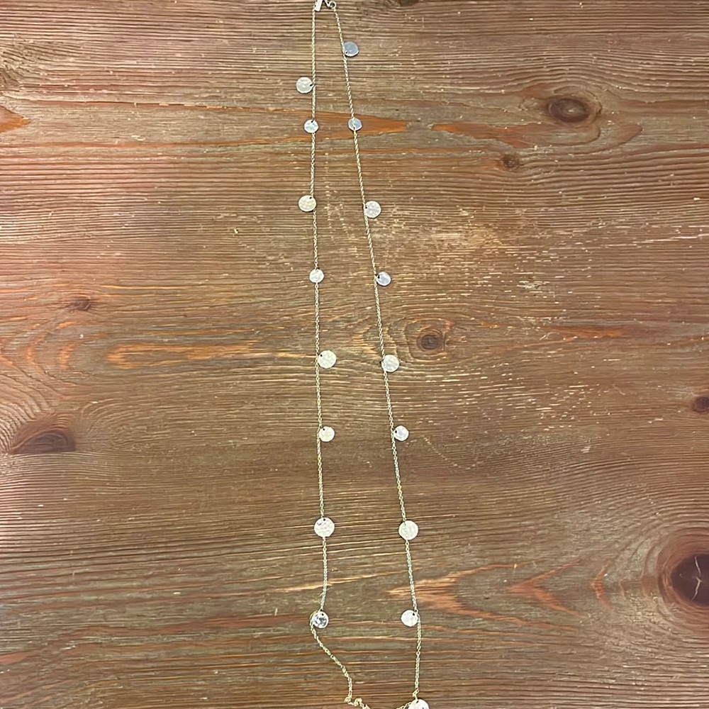 Gold Daisy Fuentes necklace